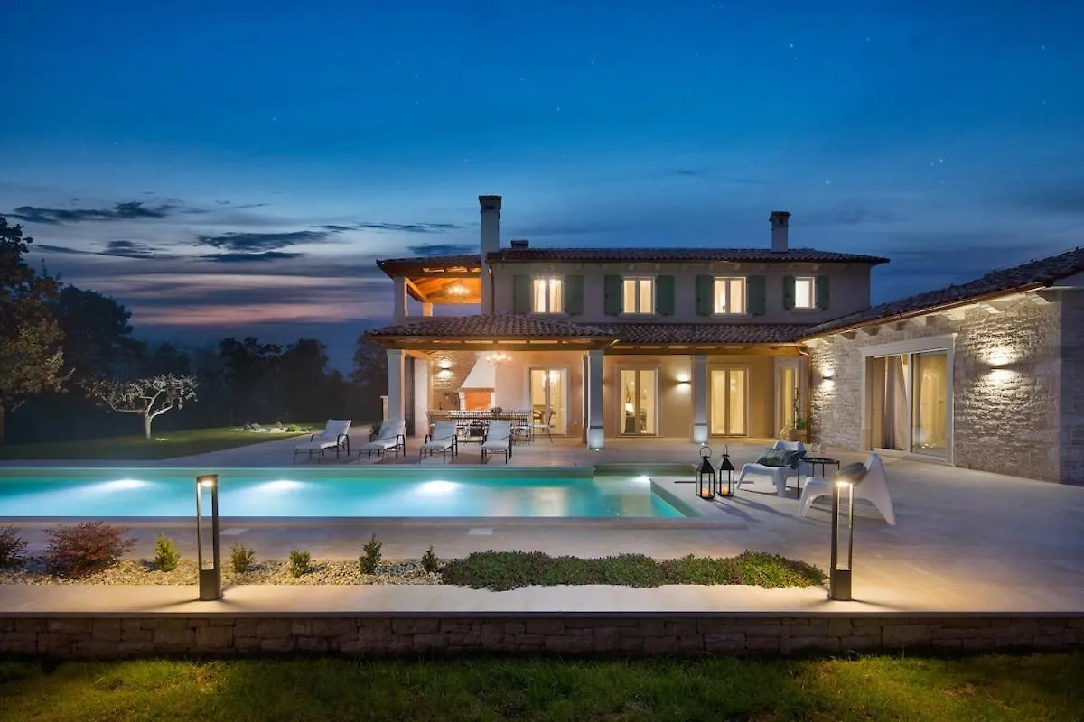 Villa Ovi By Istrialux Karojba